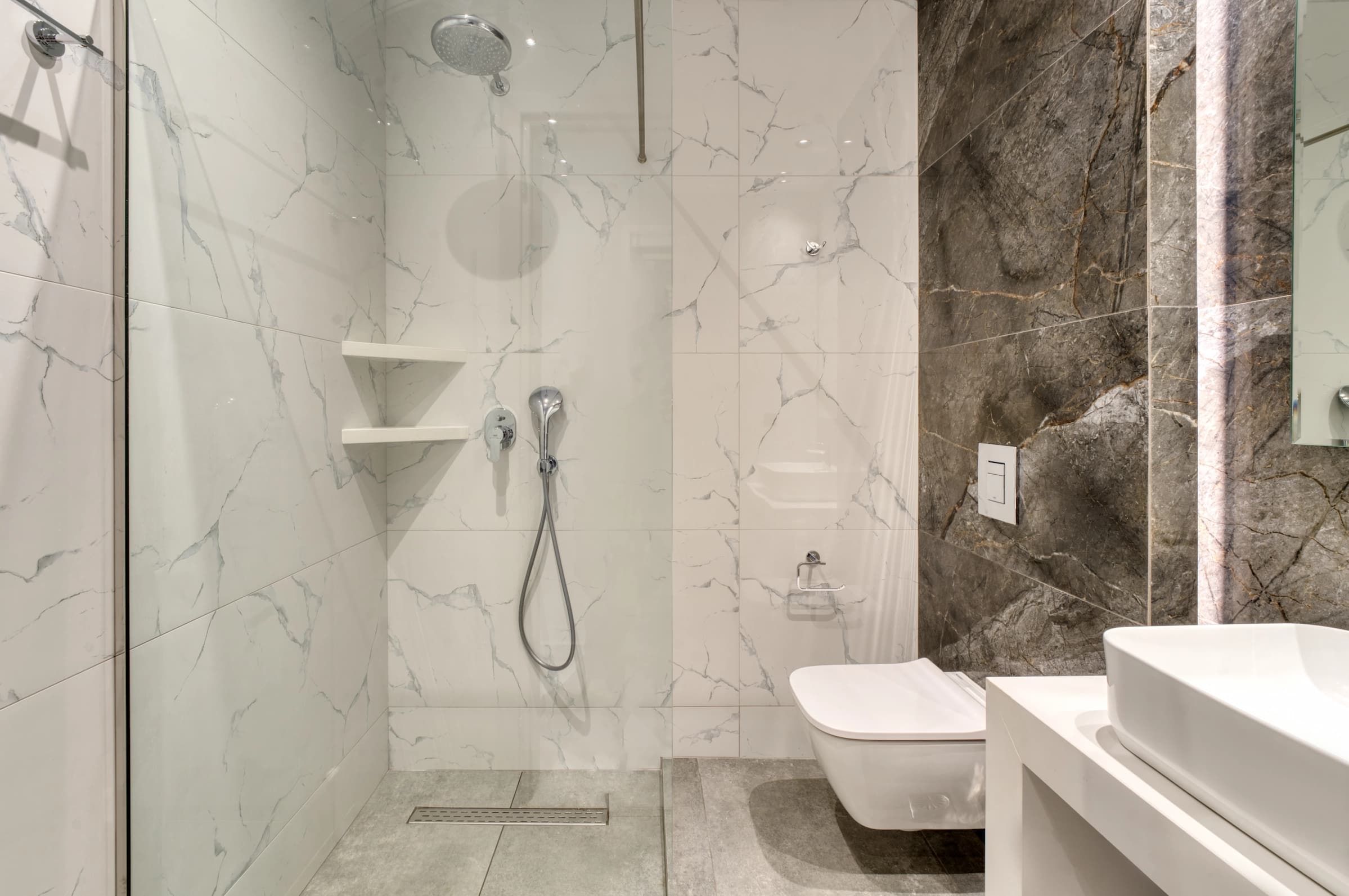 ANESIS 1 bathrooms 2